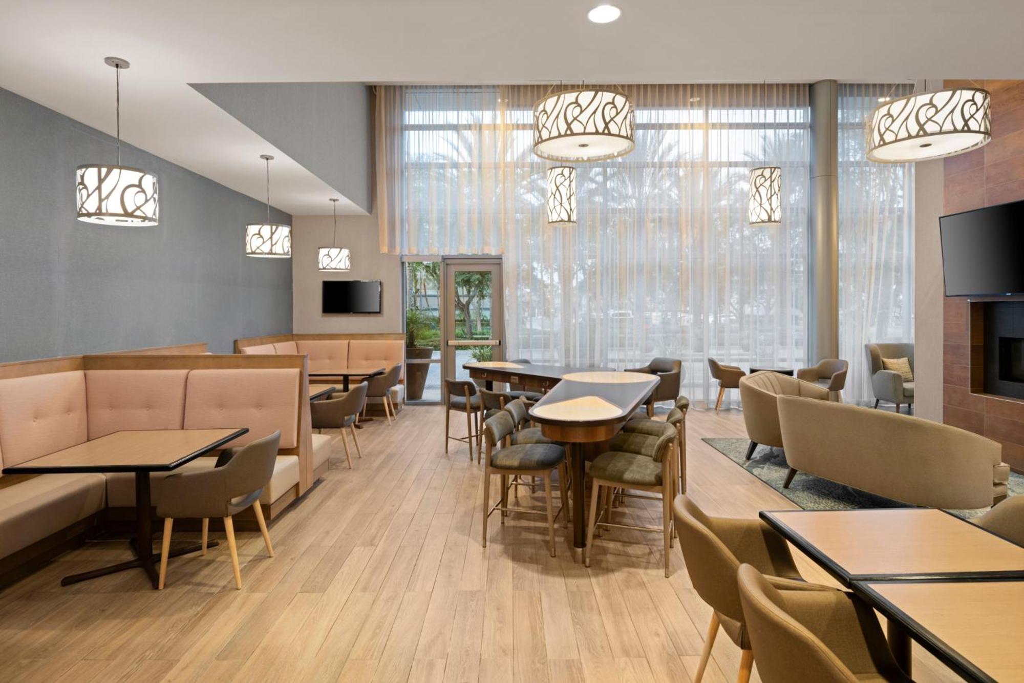 Homewood Suites By Hilton Anaheim Conv Ctr/Disneyland Main Εξωτερικό φωτογραφία